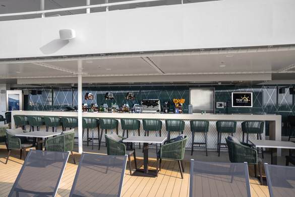 MSC Cruises MSC World Europa Top Deck 20 Solarium - Ivan Sarfatti and MSC Rights 1.jpg